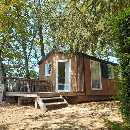Paradise Challets And Camping Hotel Sarrecave Exterior foto