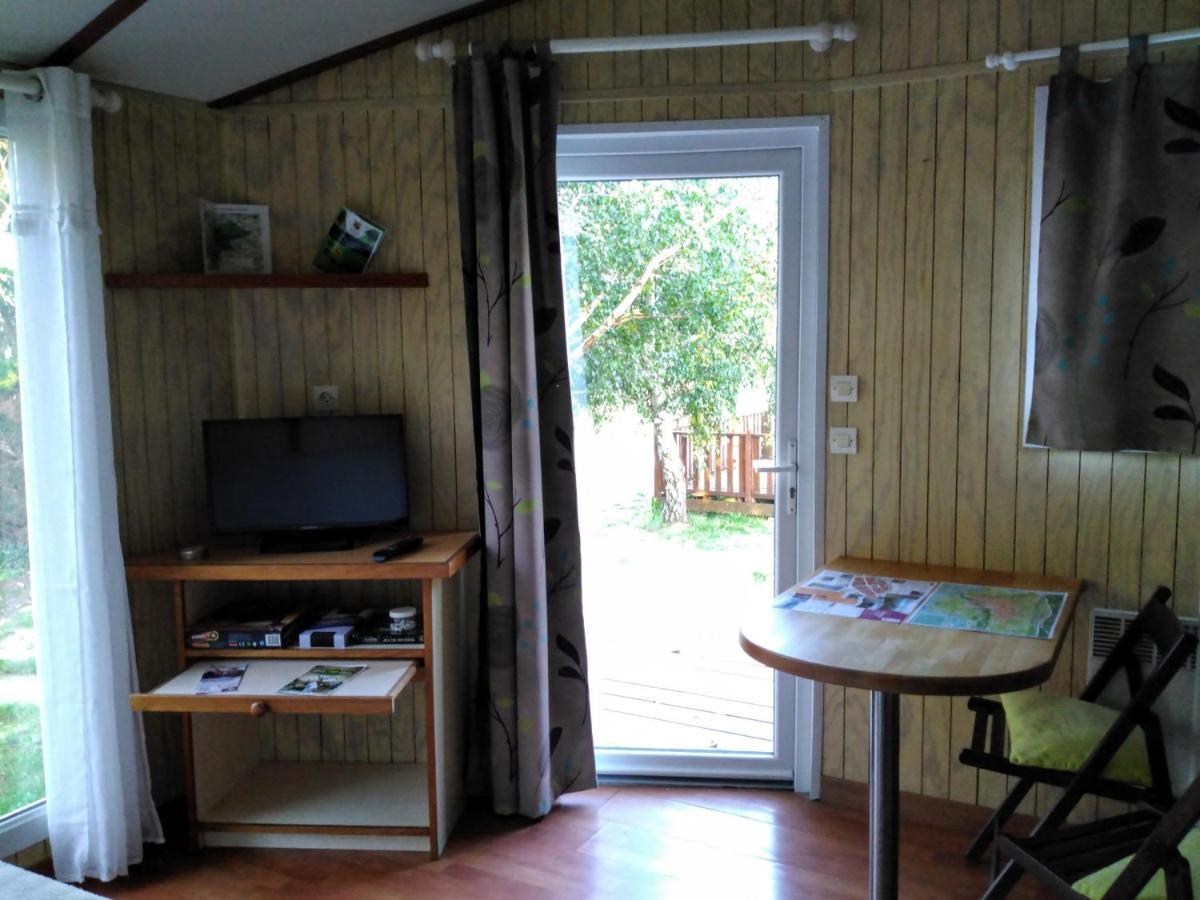 Paradise Challets And Camping Hotel Sarrecave Exterior foto